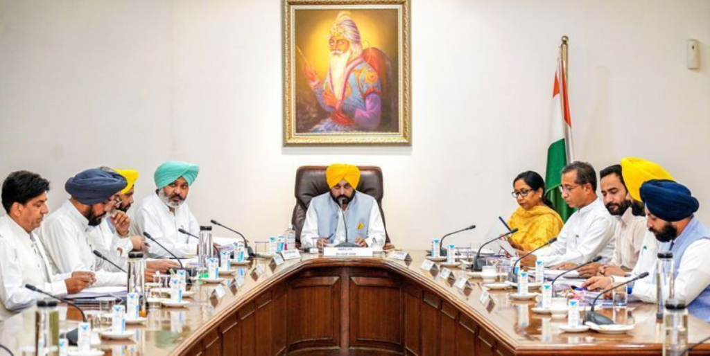 Punjab’s First 2025 Cabinet Meet: Debt Relief, Schools & Hospitals on the Table 🏥📚